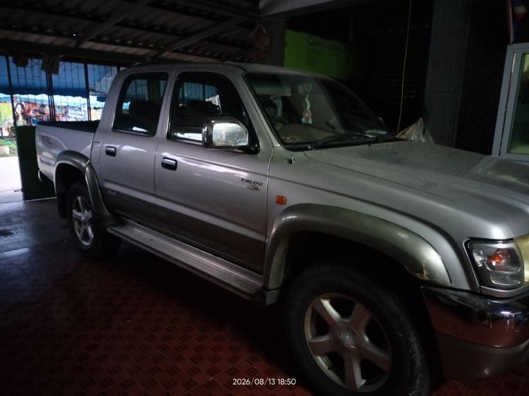 Toyota Hilux Tiger D4D 2002 รุ่นย่อยอื่นๆ Pickup ดีเซล เกียร์ธรรมดา บรอนซ์เงิน