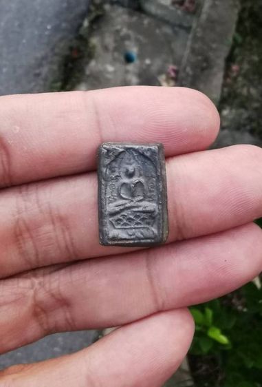 หลวง​ปู่​ศุ​ข​พิมข้างยันต์​ รูปที่ 4