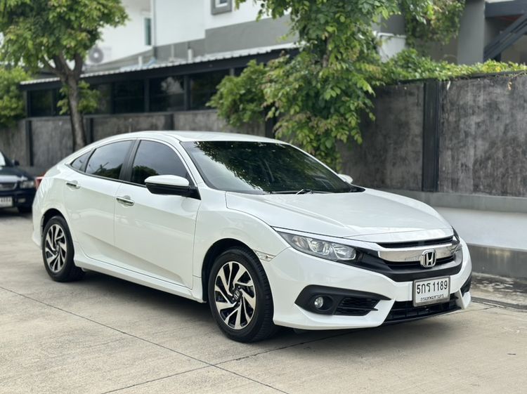 รถ Honda Civic 1.8 EL i-VTEC สี ขาว