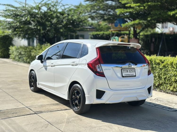 Honda Jazz 2014 1.5 SV Sedan เบนซิน เกียร์อัตโนมัติ ขาว รูปที่ 4