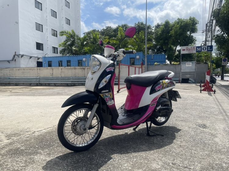 2013 Yamaha Fino FIรุ่นหัวฉีดรถบ้านสตาร์ทมือ