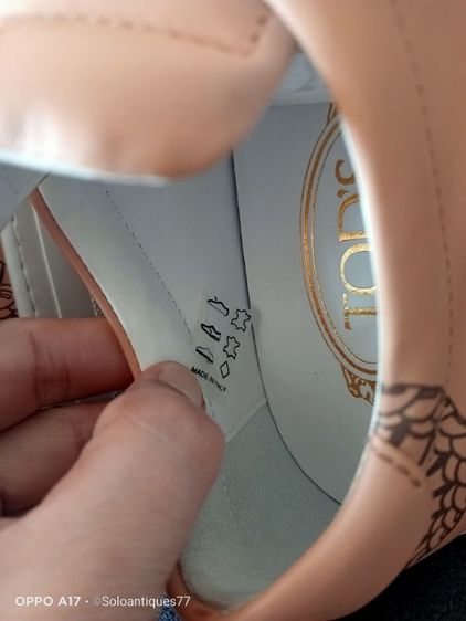 รองเท้าผู้หญิง Tod's x Saira Hunjan "Tattoo" รุ่นลิมิเต็ดเอดิชั่น ขนาด EU35 รูปที่ 9