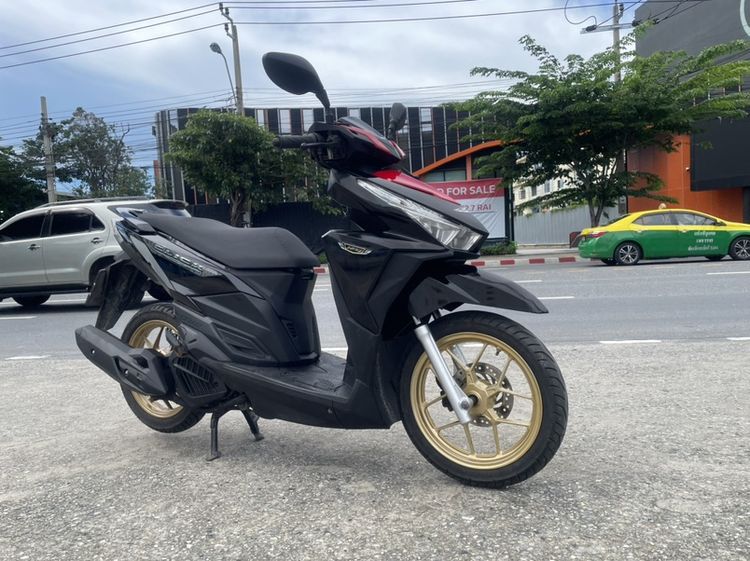 Honda click125i LED รถบ้านสตาร์ตมือ รูปที่ 2