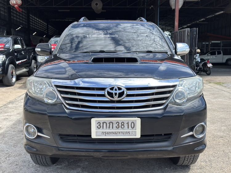 รถ Toyota Fortuner 2.5 V VNT 2WD Champ Midnight Shine สี ดำ