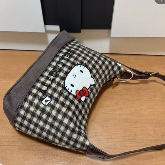 Hello Kitty 🌸กระเป๋างานลิขสิทธิ์แท้นะคะ ใหม่ป้ายห้อย ไม่มีตำหนิใดๆ รูปที่ 7