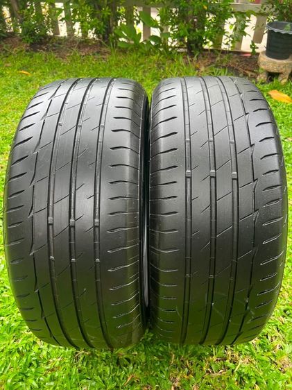 ยาง Bridgestone Re004 225 55 17 คู่ 1000 บาท สภาพดี