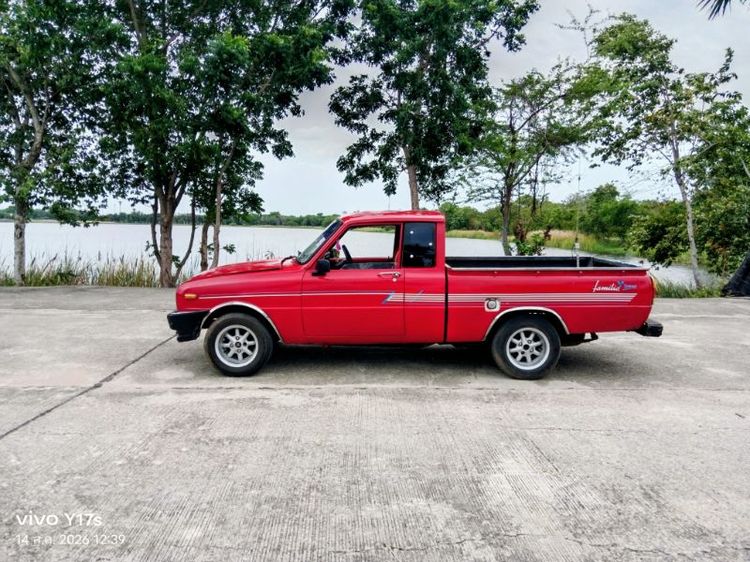 ขาย Mazda familia 1300