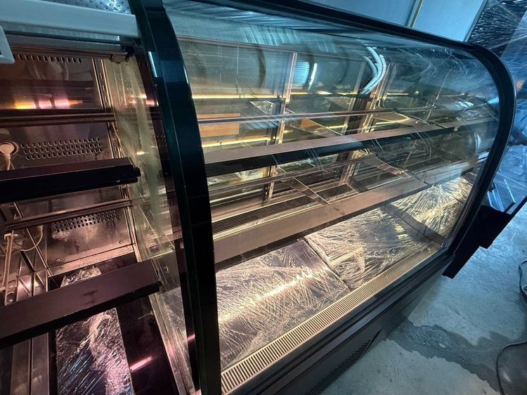 Starbucks ตู้โชว์เบเกอรี่เก็บความเย็นขนาดใหญ่  รูปที่ 8