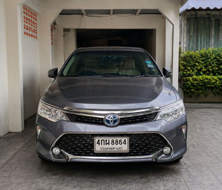 Toyota Camry 2015 2.5 Hybrid Premium Sedan เบนซิน ไม่ติดแก๊ส เกียร์อัตโนมัติ เทา รูปที่ 2