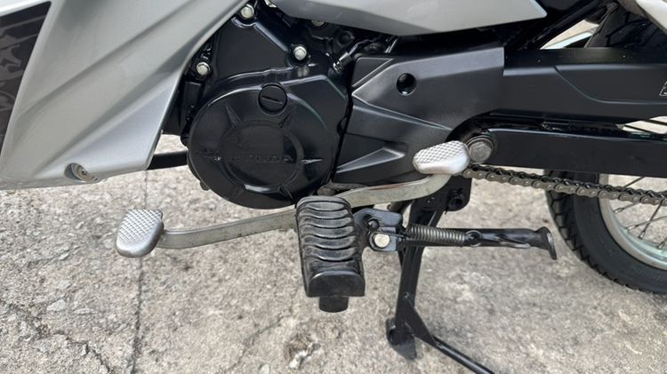 HONDA CZ i 110 หัวฉีดเกียร์สตาร์ทเท้าเครื่องดีมาก สีสวยมาก ต้องมาดูของจริงมีสถานที่ให้ทดลองขับขี่ก่อนซื้อ รูปที่ 9