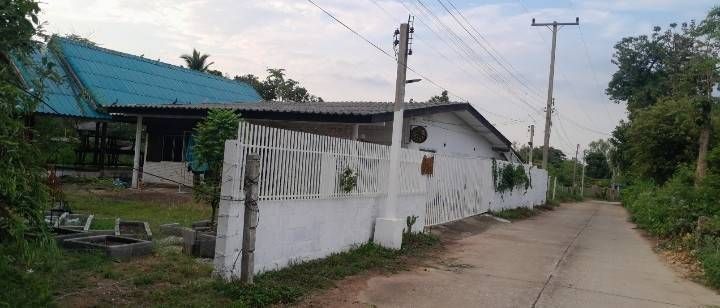 อื่นๆ มีบางส่วน สร้างเสร็จก่อน 2010 ใช่ ขายบ้านพร้อมที่ดิน รูปที่ 3