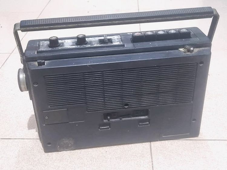 📻 ขายวิทยุเทปวินเทจ SANYO M2420 — งานเก่าสุดคลาสสิก รูปที่ 2