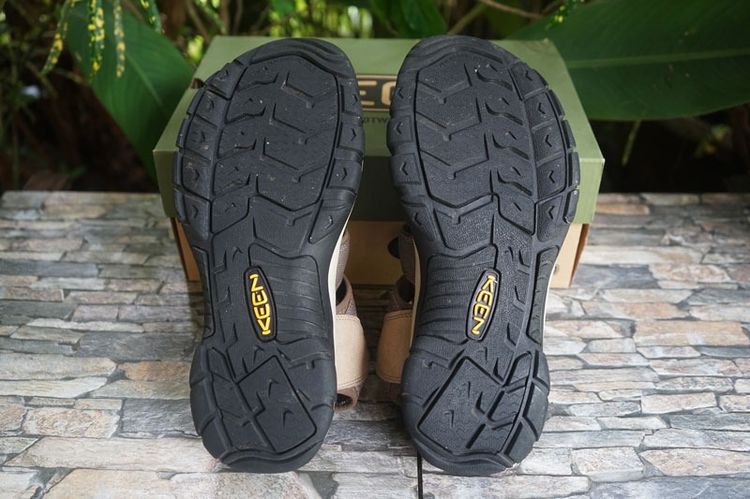 KEEN newport H2 มือสองเกือบใหม่ งานแท้. รูปที่ 16
