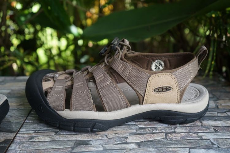 KEEN newport H2 มือสองเกือบใหม่ งานแท้. รูปที่ 11
