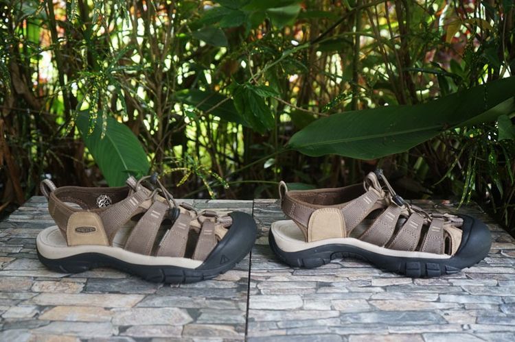 KEEN newport H2 มือสองเกือบใหม่ งานแท้. รูปที่ 6