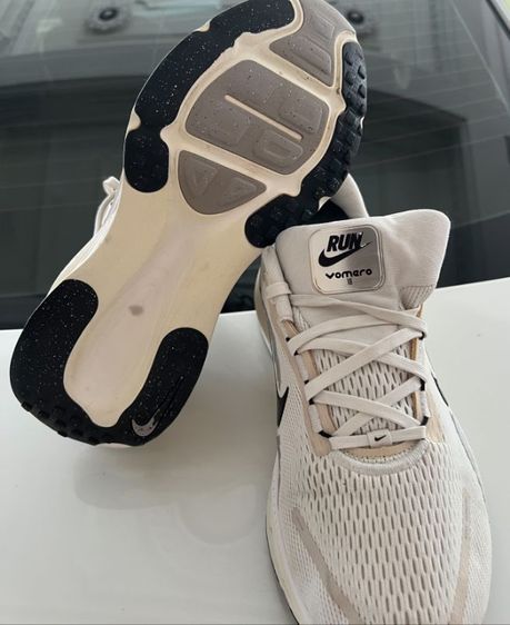 ขาย Nike Vomero 18 size 43/275cm สภาพสวย ของแท้ 100% รูปที่ 5