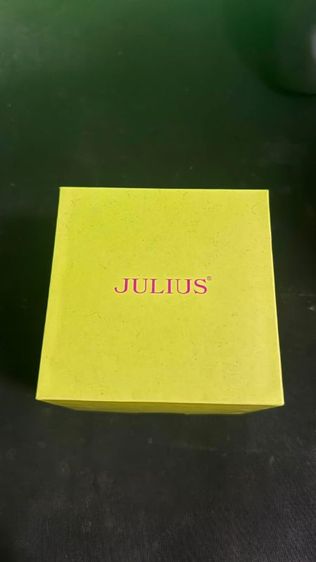 นาฬิกา JULIUS