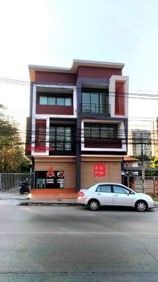 ขายอาคารพาณิชย์ 3ชั้น ติดถนนใหญ่ กลางเมืองอุดร