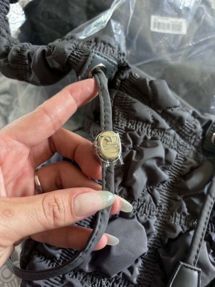 CARLYN รูปที่ 3