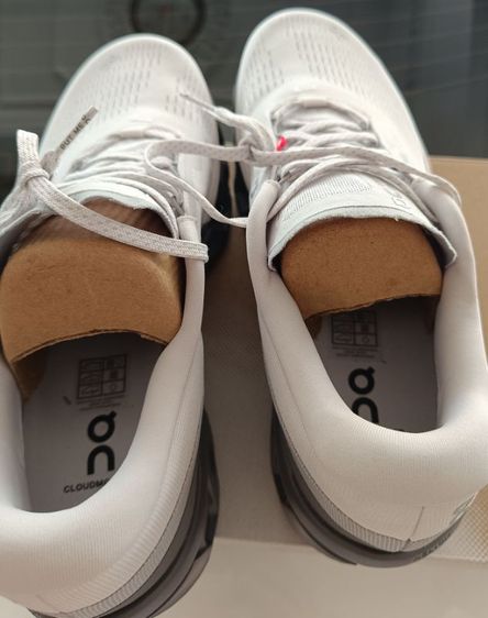 ขาย On Monster 2 สี Ivery/Silver ของใหม่ size 43/275cm ของแท้ 100% รูปที่ 15