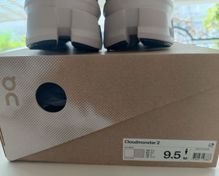 ขาย On Monster 2 สี Ivery/Silver ของใหม่ size 43/275cm ของแท้ 100% รูปที่ 11