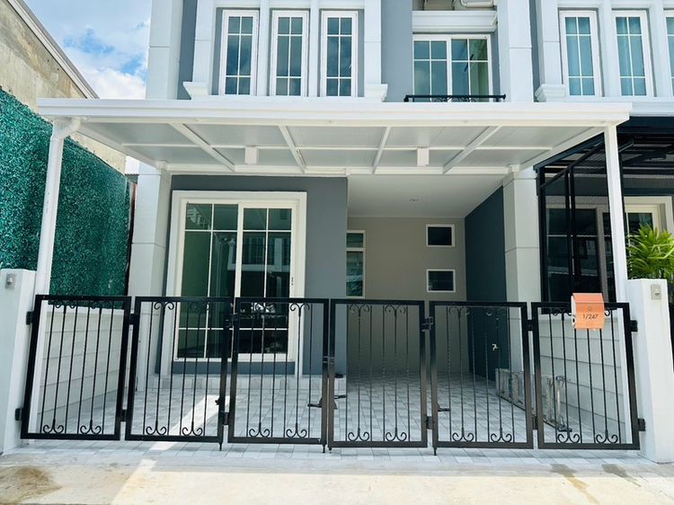 ให้เช่า/rent GOLDEN TOWN - RUAMCHOK CHIANGMAI โกลเดนท์ทาวน์ รวมโชค เชียงใหม่