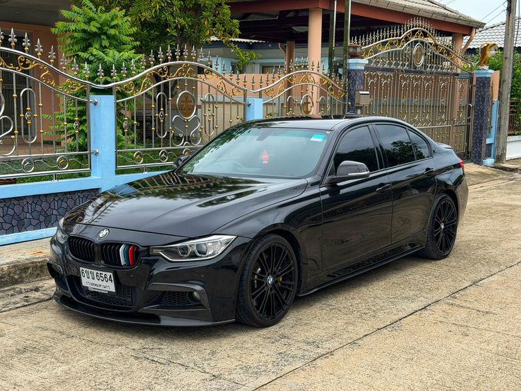 BMW Series 3 2014 320d Sedan ดีเซล ไม่ติดแก๊ส เกียร์อัตโนมัติ ดำ