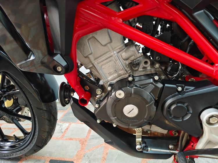 ขาย CB150ABS ไมล์น้อย 8770 ก.ม มีเล่มทะเบียน รูปที่ 11