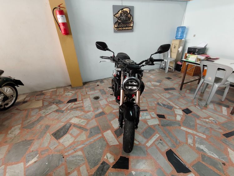ขาย CB150ABS ไมล์น้อย 8770 ก.ม มีเล่มทะเบียน รูปที่ 2
