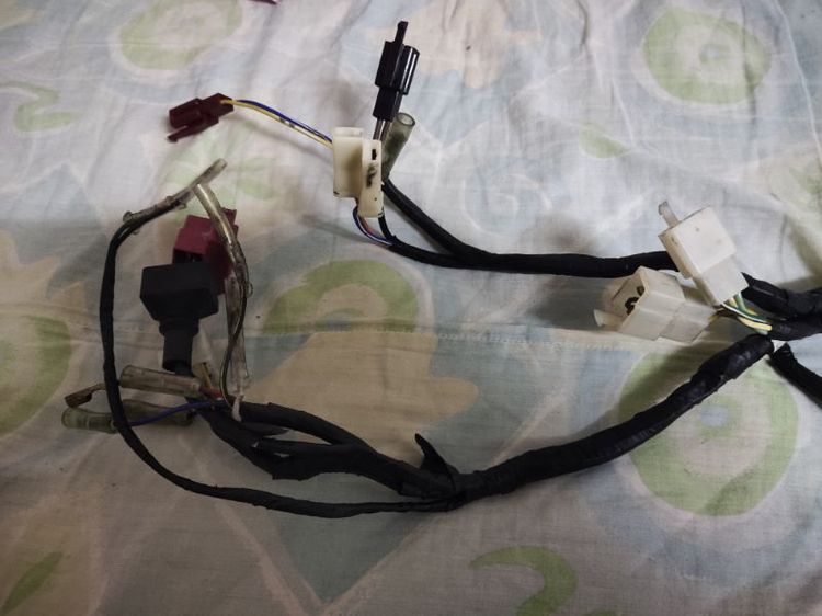 ลดราคาขายอะไหล่Kawasaki boss175 ชุดสายไฟรถแท้ยังใหมาอยู่ถอดจากรถใช้ได้แท้ราคา1600บาทหรือของแต่งโทรมาได้ครับมีอะไหล่อย่างอื่นด้วยอยากได้อะไหล่ส่งไปรษณียได้ครับอะไรโทร รูปที่ 4