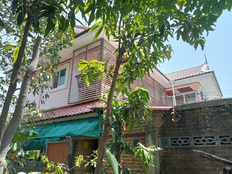 ขายบ้านและที่ดินทำเลดี