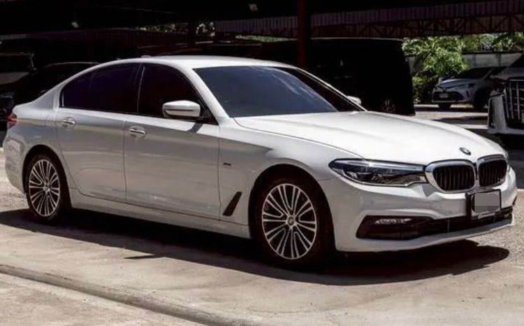 BMW รุ่นอื่นๆ 2019 รุ่นย่อยอื่นๆ Sedan เบนซิน เกียร์อัตโนมัติ ขาว