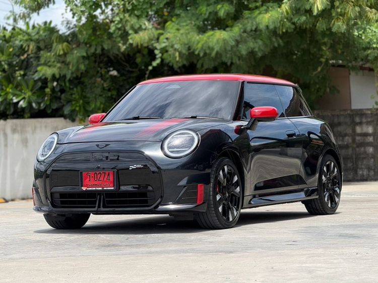 Mini JOHN COOPER WORK 2025 2.0 John Cooper Works Sedan ไฟฟ้า ไม่ติดแก๊ส เกียร์อัตโนมัติ เทา รูปที่ 3