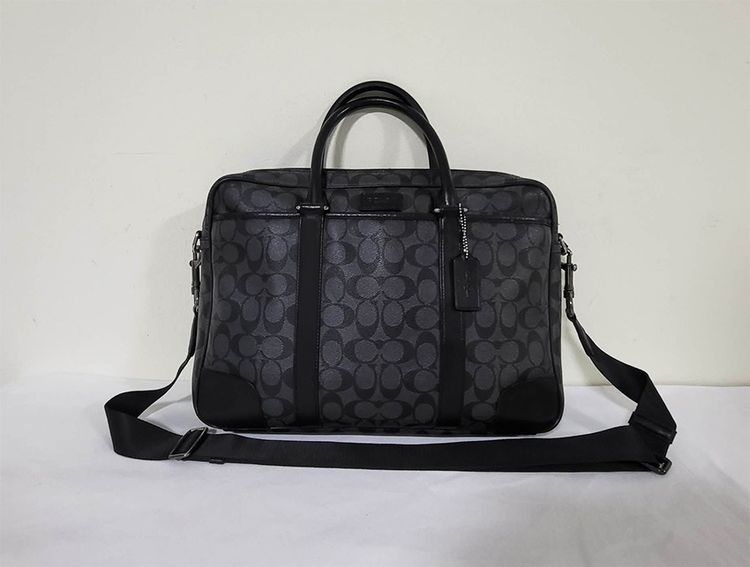 กระเป๋าเอกสาร Coach พร้อมป้าย tag  สวยๆ
