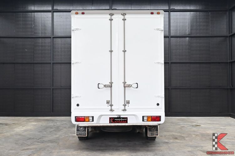Isuzu D-MAX 2023 1.9 B Pickup ดีเซล ไม่ติดแก๊ส เกียร์ธรรมดา ขาว รูปที่ 4