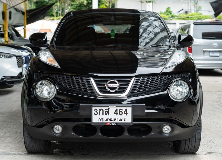 รถ Nissan Juke 1.6 V สี ดำ