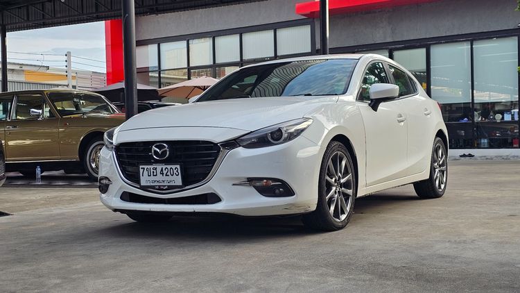 Mazda Mazda3 2017 2.0 S Sedan เบนซิน ไม่ติดแก๊ส เกียร์อัตโนมัติ ขาว