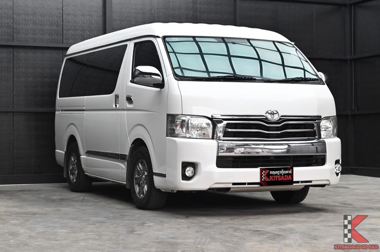 Toyota Ventury 2017 3.0 G Van ดีเซล ไม่ติดแก๊ส เกียร์อัตโนมัติ ขาว