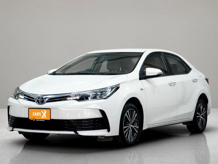 Toyota Altis 2017 1.6 G Sedan เบนซิน ไม่ติดแก๊ส เกียร์อัตโนมัติ ขาว