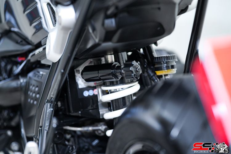 BMW R nine T Pure  สีเทา ปี2022 (มีโหมดการขับขี่) วิ่งน้อย 9,400km ไมล์แท้ สภาพดีมาก ราคาเร้าใจ รูปที่ 9