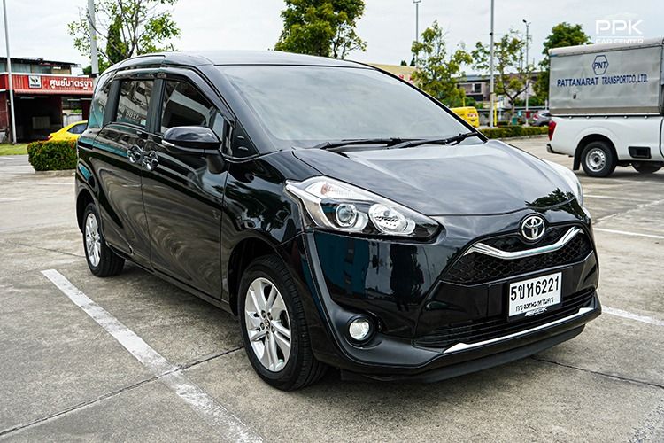 Toyota Sienta 2019 1.5 G Utility-car เบนซิน ไม่ติดแก๊ส เกียร์อัตโนมัติ ดำ รูปที่ 3