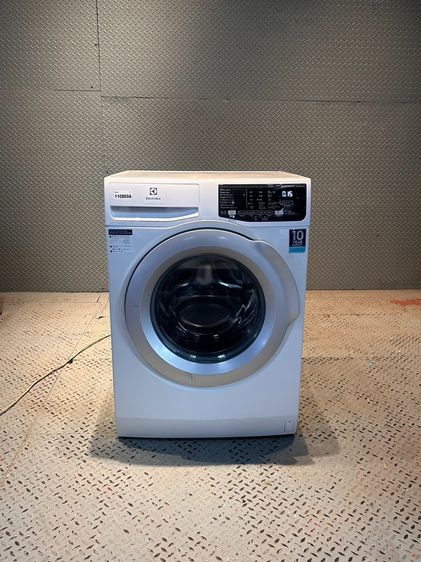 เครื่องซักผ้า ฝาหน้า แบรนด์ Electrolux รุ่น EWF8025CQWA ขนาดความจุ 8 กิโลกรัม