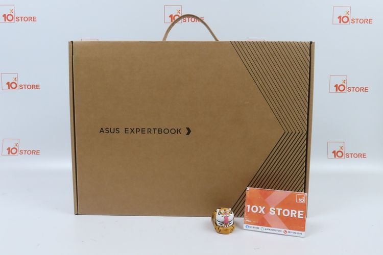 ASUS EXPERTBOOK ULTRA Core Ultra X7 358H RAM32.1TB มือ1