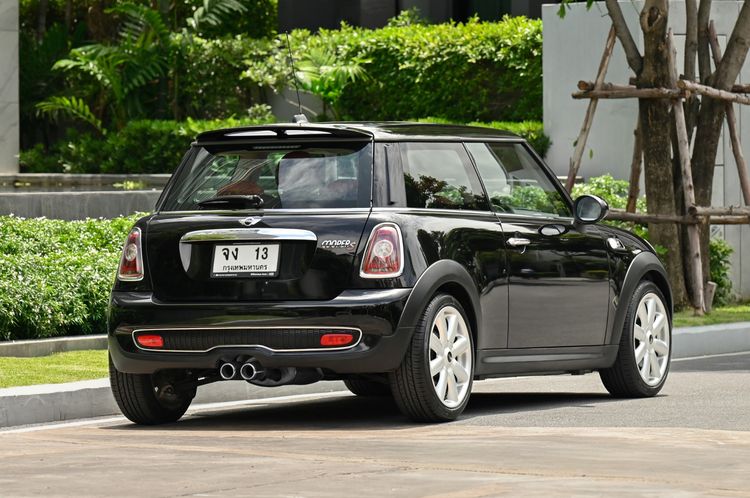 Mini Hatch Cooper 2011 1.6 S Sedan เบนซิน ไม่ติดแก๊ส เกียร์อัตโนมัติ ดำ รูปที่ 3