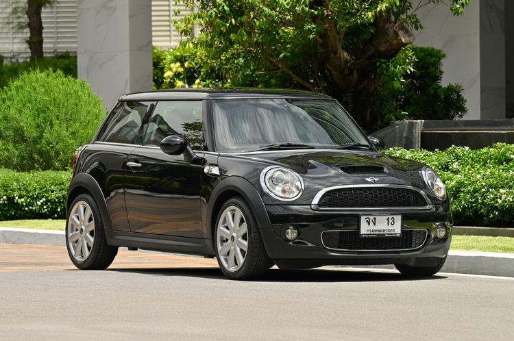 Mini Hatch Cooper 2011 1.6 S Sedan เบนซิน ไม่ติดแก๊ส เกียร์อัตโนมัติ ดำ รูปที่ 2