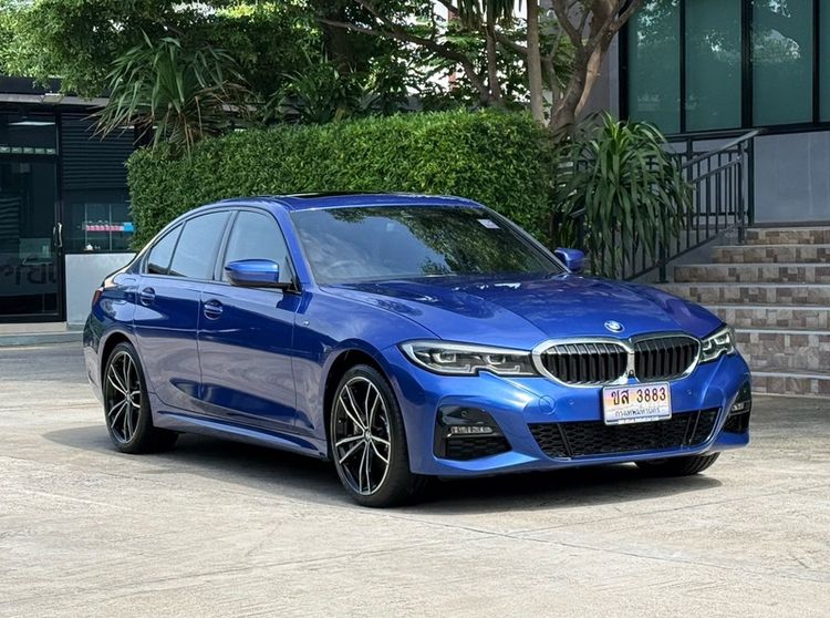 BMW Series 3 2022 330e Sedan เบนซิน ไม่ติดแก๊ส เกียร์อัตโนมัติ เนื้อ
