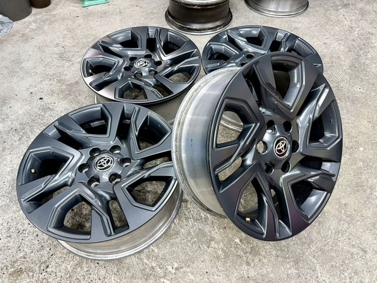 ล้อแม็ก TOYOTA LEGENDER รุ่น 60 ปี ขอบ 20” สีเดิมโรงงาน รูปที่ 2