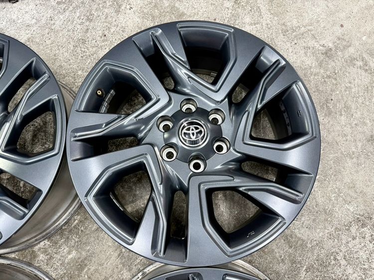 ล้อแม็ก TOYOTA LEGENDER รุ่น 60 ปี ขอบ 20” สีเดิมโรงงาน รูปที่ 6