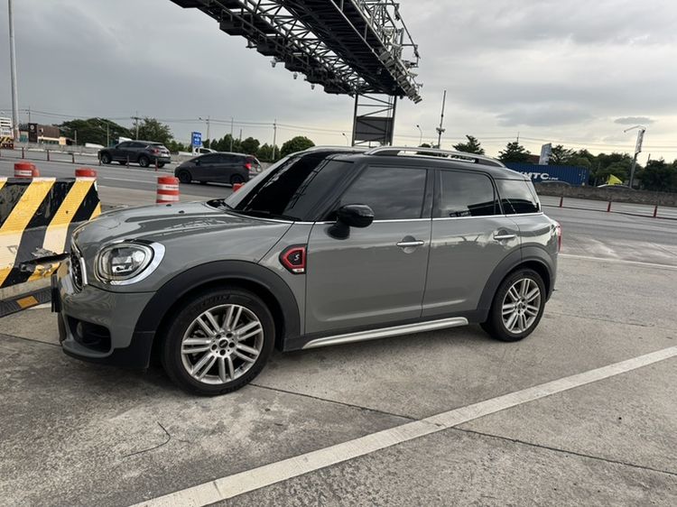 Mini COUNTRYMAN 2021 2.0 S Sedan เบนซิน ไม่ติดแก๊ส เกียร์อัตโนมัติ เทา