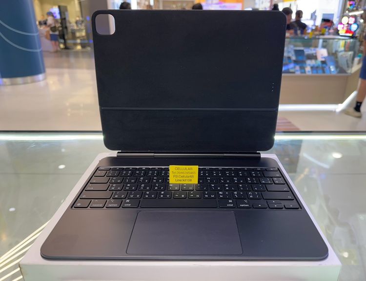Magic Keyboard iPad Pro 13 สภาพสวยมาก ครบกล่อง